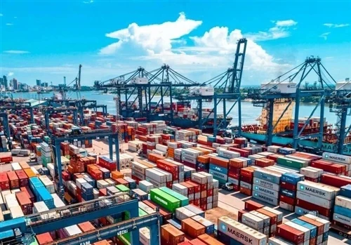 Maersk geeft opnieuw een kennisgeving over het overslaan van havens uit: wees...